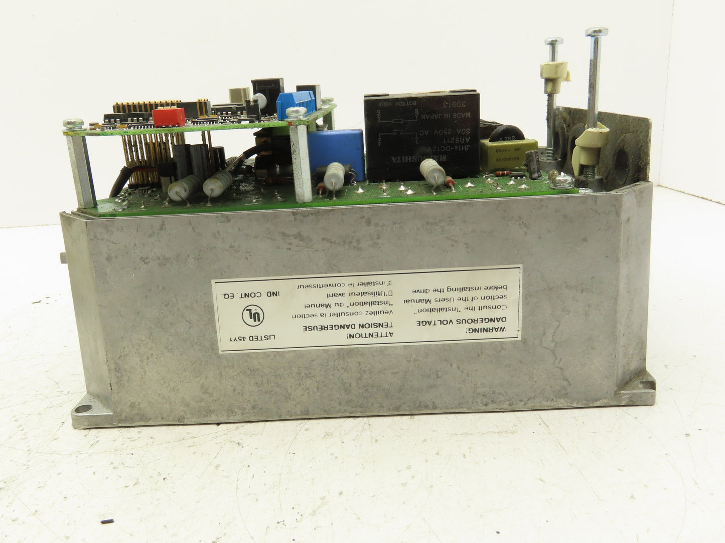 ABB ACS201-6P6-3-00-10 ACS 200 AC VFD Drive 480V 10A Broken Cover
