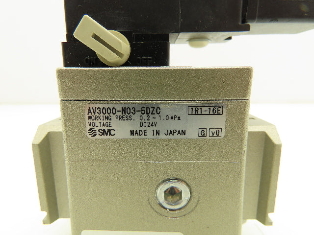 SMC AV3000N035DZC Soft Start Up Valve 24VDC 0.2-1.0MPa 3/8"NPT