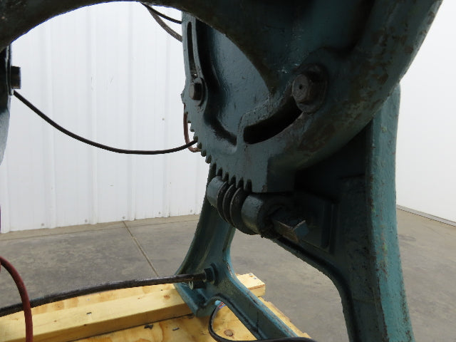Federal No 3 Mechanical OBI Punch Press 32 Ton 2-1/2" Stroke 7" Throat 3Hp 3Ph