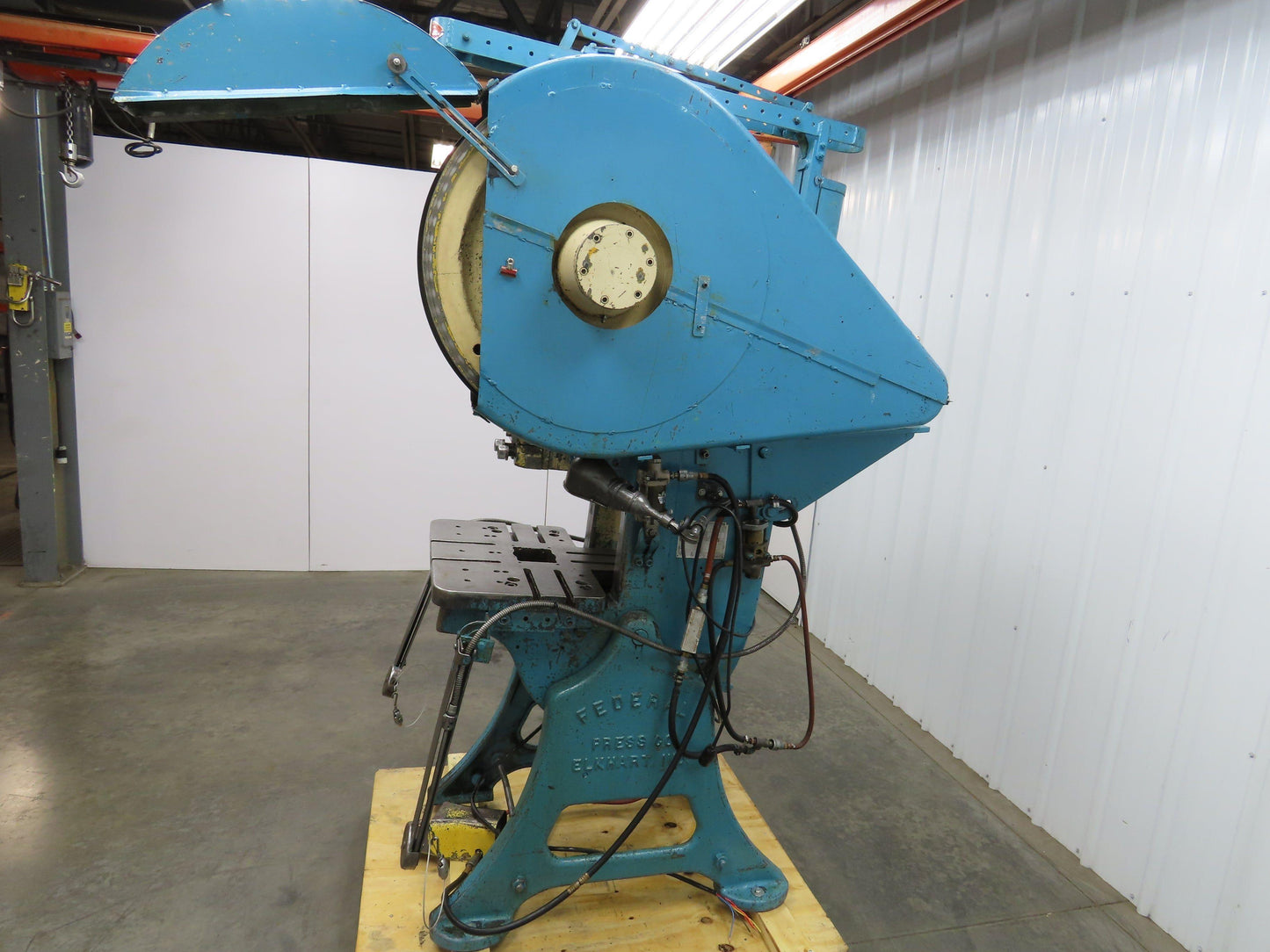 Federal No 3 Mechanical OBI Punch Press 32 Ton 2-1/2" Stroke 7" Throat 3Hp 3Ph