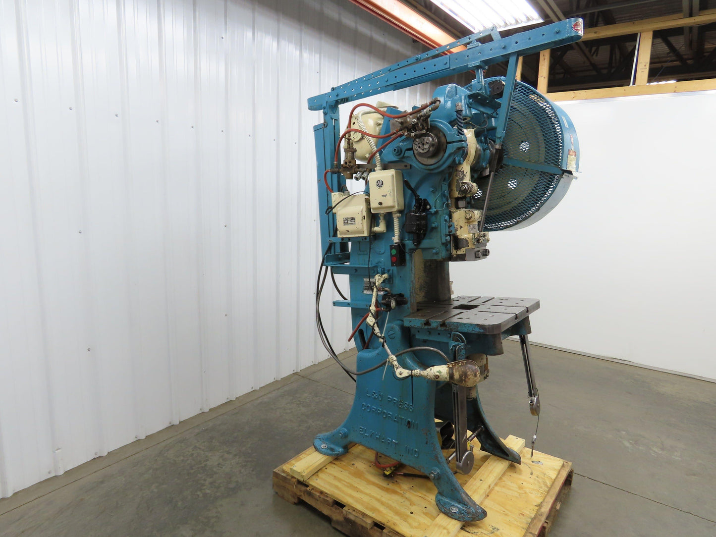 L&J No 3 Mechanical OBI Punch Press 22 Ton 2-1/2" Stroke 7" Throat 2Hp 3Ph