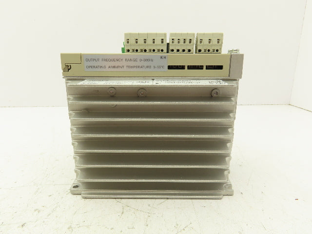 Yaskawa SGDH-04AE Servo Drive Servopack 200-230VAC  5.5A O.54HP 3PH Ser.D2