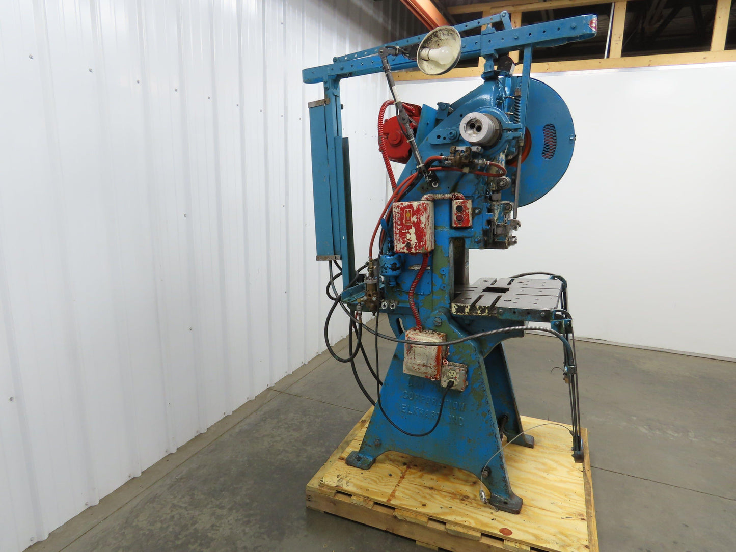 L&J No 2 Mechanical OBI Punch Press 18 Ton 2" Stroke 6-1/2" Throat 230/460V 3Ph
