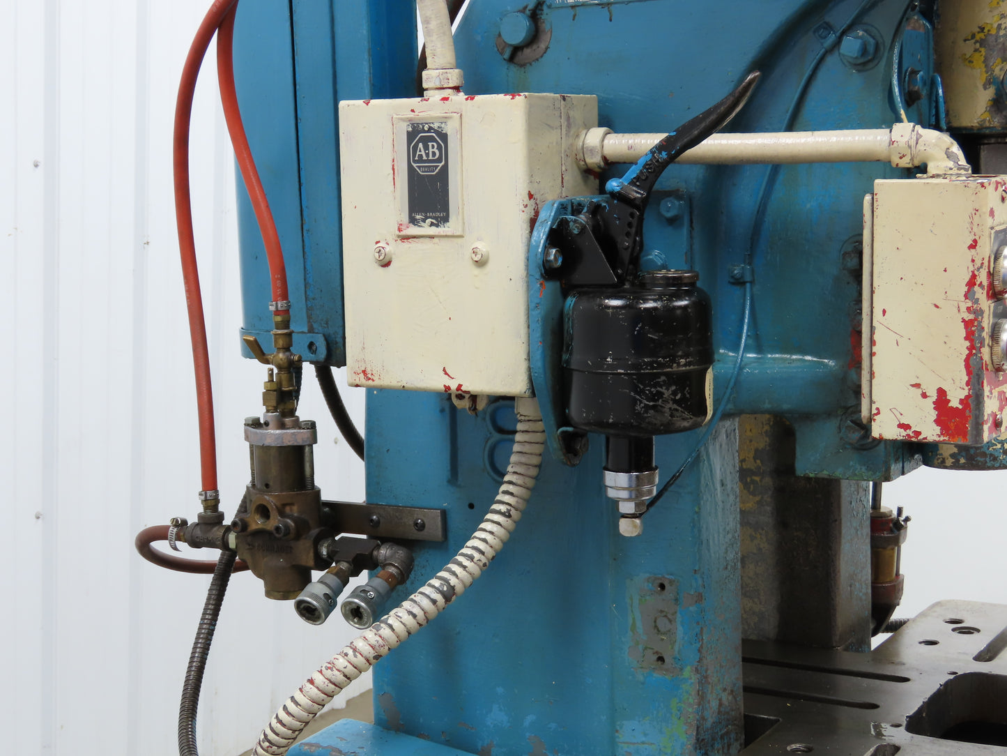 L&J No 18 Mechanical OBI Punch Press 18 Ton 2" Stroke 6" Throat 1.5Hp 3Ph