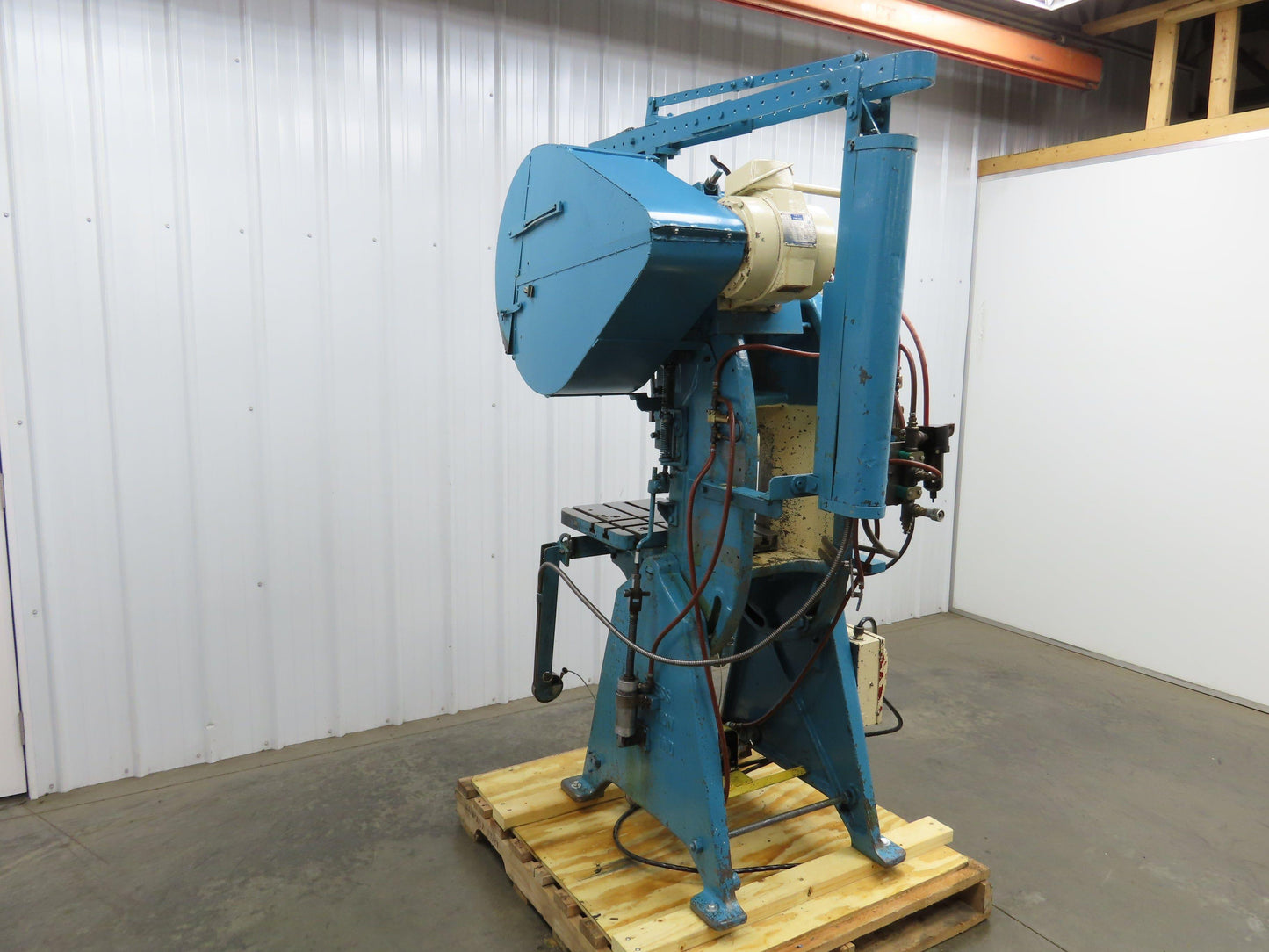 L&J No 18 Mechanical OBI Punch Press 18 Ton 2" Stroke 6" Throat 1.5Hp 3Ph