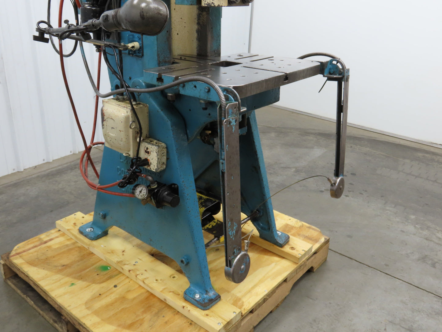 L&J No 2 Mechanical OBI Punch Press 18 Ton 2" Stroke 6" Throat 2Hp 3Ph