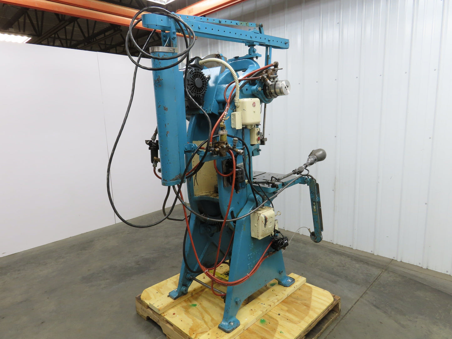 L&J No 2 Mechanical OBI Punch Press 18 Ton 2" Stroke 6" Throat 2Hp 3Ph