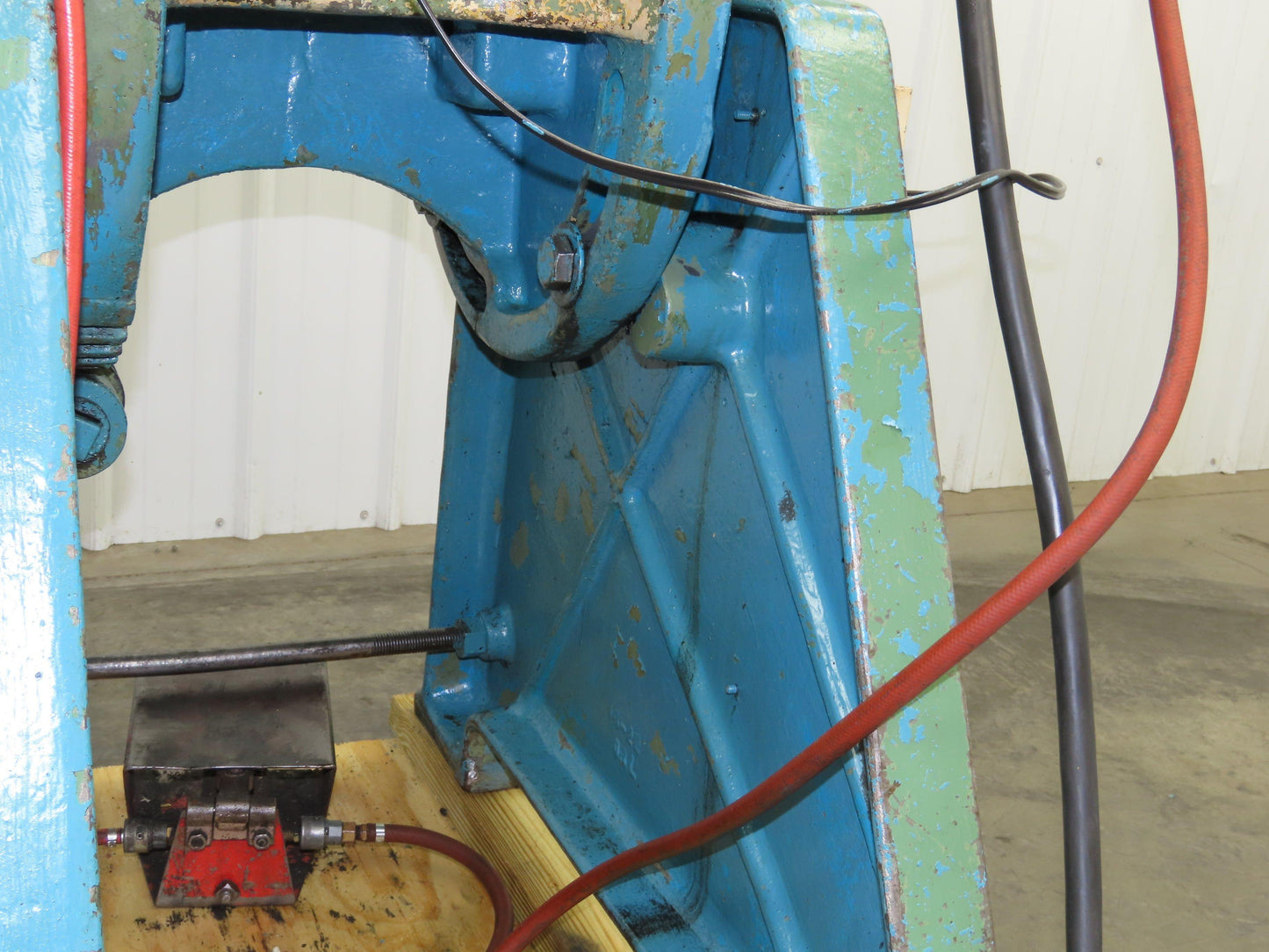 L&J No 18 Mechanical OBI Punch Press 18 Ton 2" Stroke 6" Throat 1.5Hp 3Ph