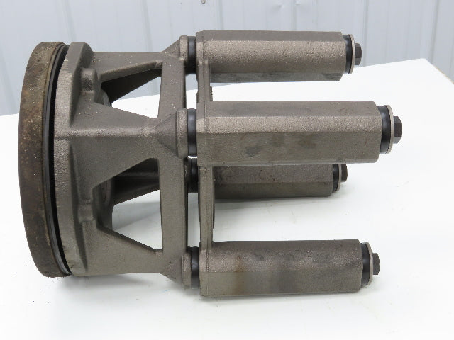 4-Bolt SAE-C Hydraulic Pump Motor Adapter IEC 132 Cast Iron Frame