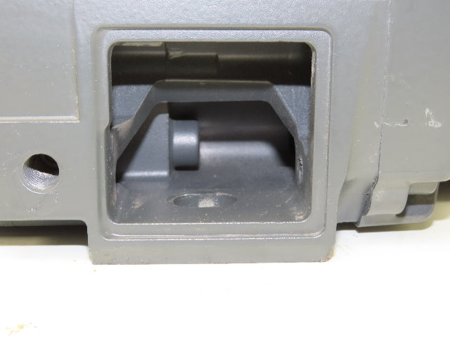 Siemens 1PH8133-1FF1 0-1FC1-Z Servo Motor 480V 3PH Encoder AM22DQ F35