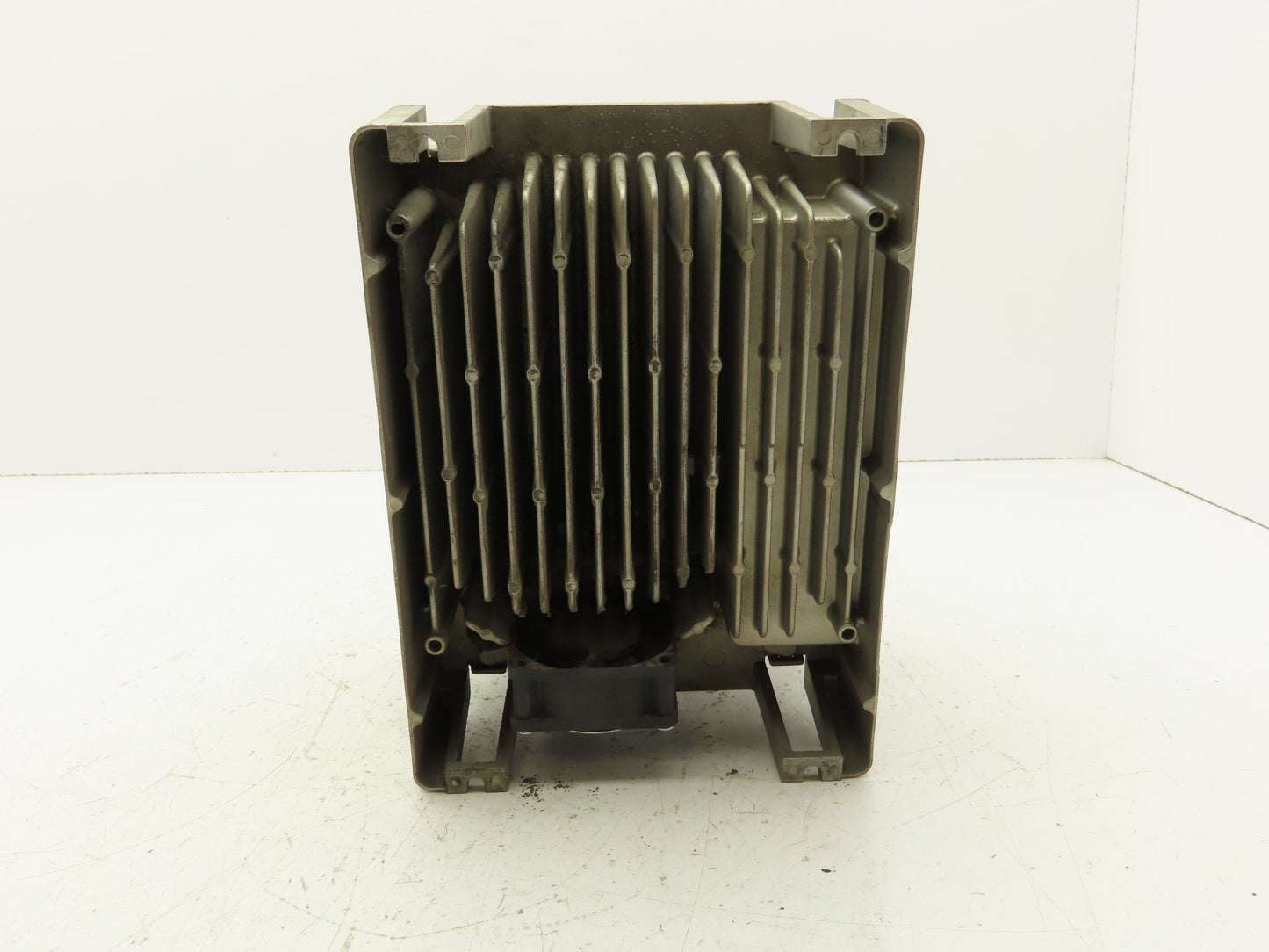 Allen Bradley 20AD3P4A0AYNANNN PowerFlex 70 Variable AC Drive VFD 2Hp 480V 3PH