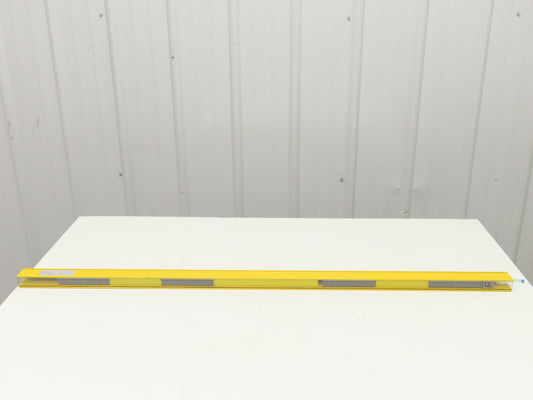 Allen Bradley 445L-R4S4120YD Guardshield Light Curtain Safe4 Receiver Parts Only