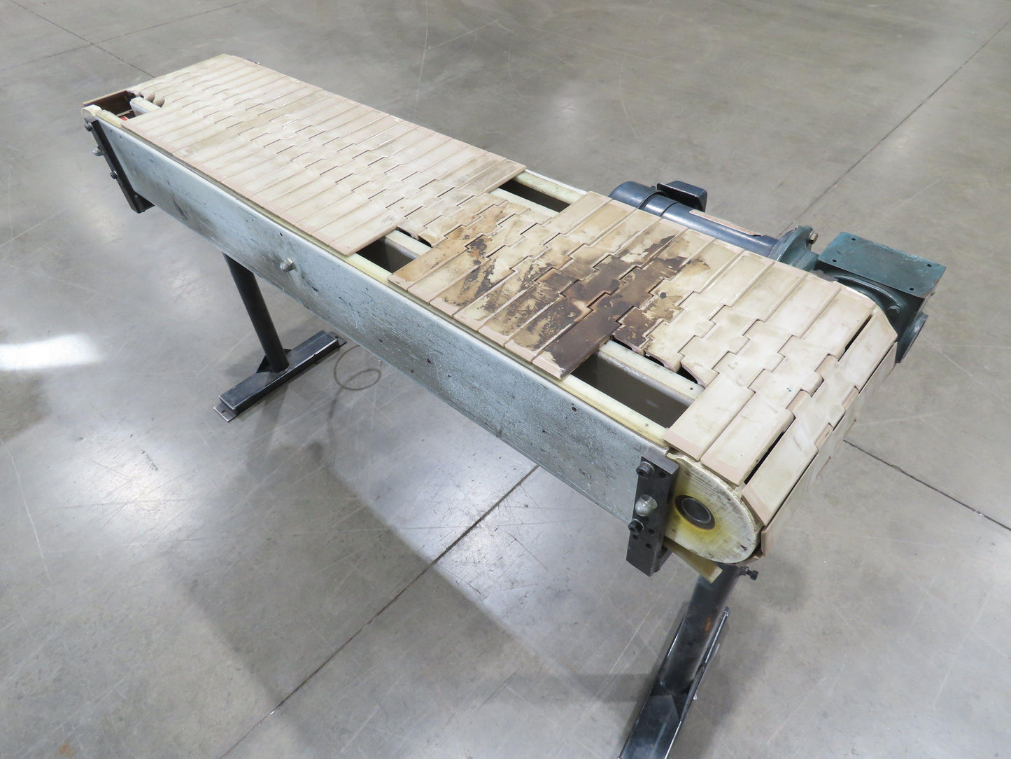 12"x 56"L Plastic Tabletop Belt Bottle Conveyor Adj Height 90VDC 190 FPM