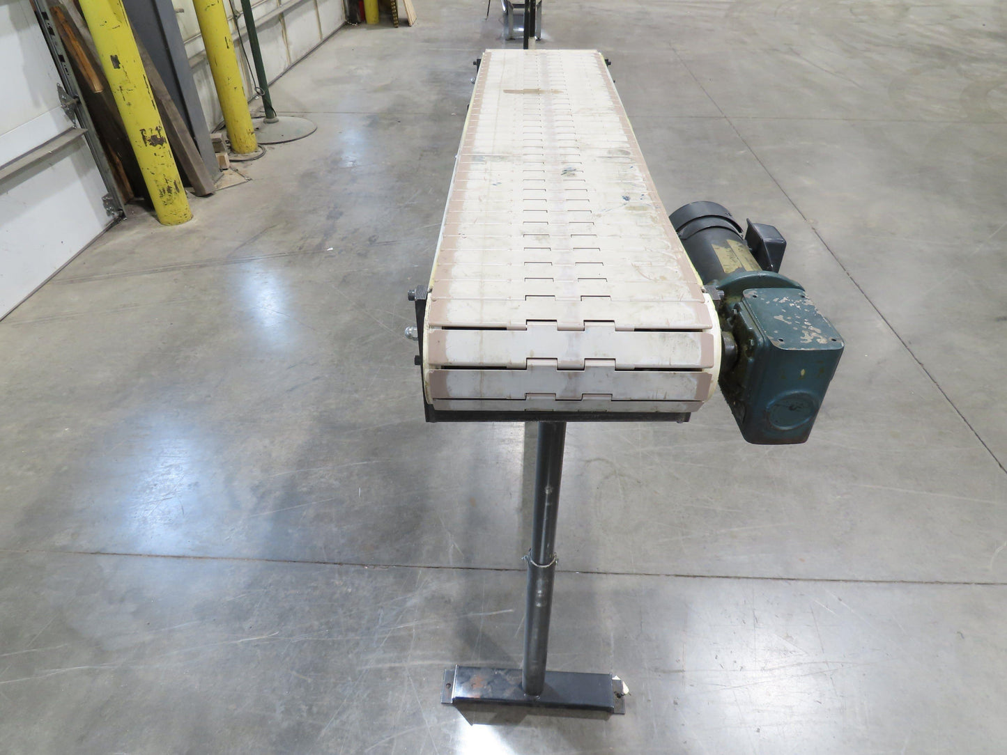 12"x 56"L Plastic Tabletop Belt Bottle Conveyor Adj Height 90VDC 200 FPM