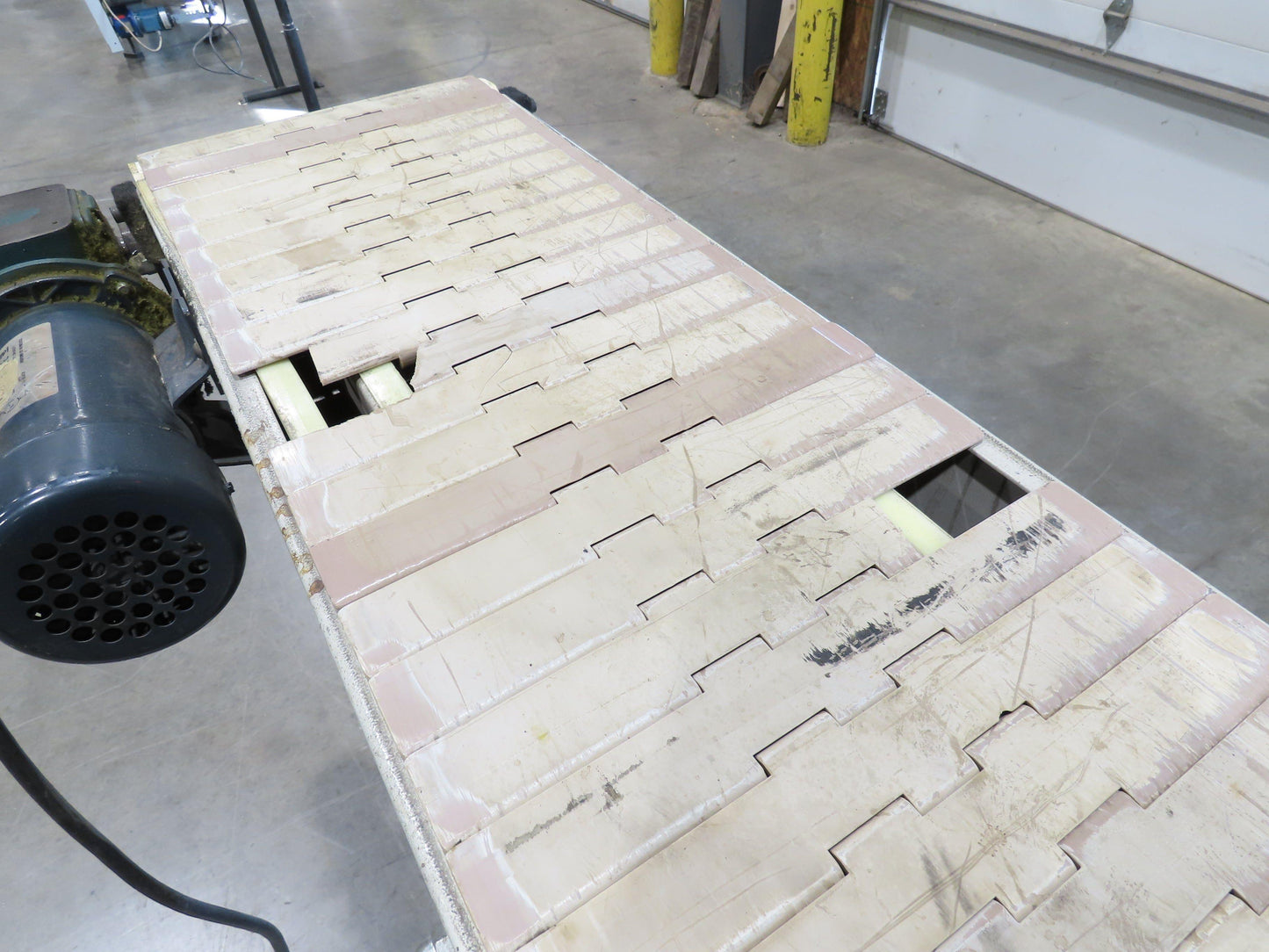 12"x 56"L Plastic Tabletop Belt Bottle Conveyor Adj Height 90VDC 230 FPM