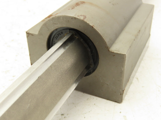 THK LBH30 Ball Spline Rigid Square Nut Bearings Non Rotating Shaft 27.5" Travel