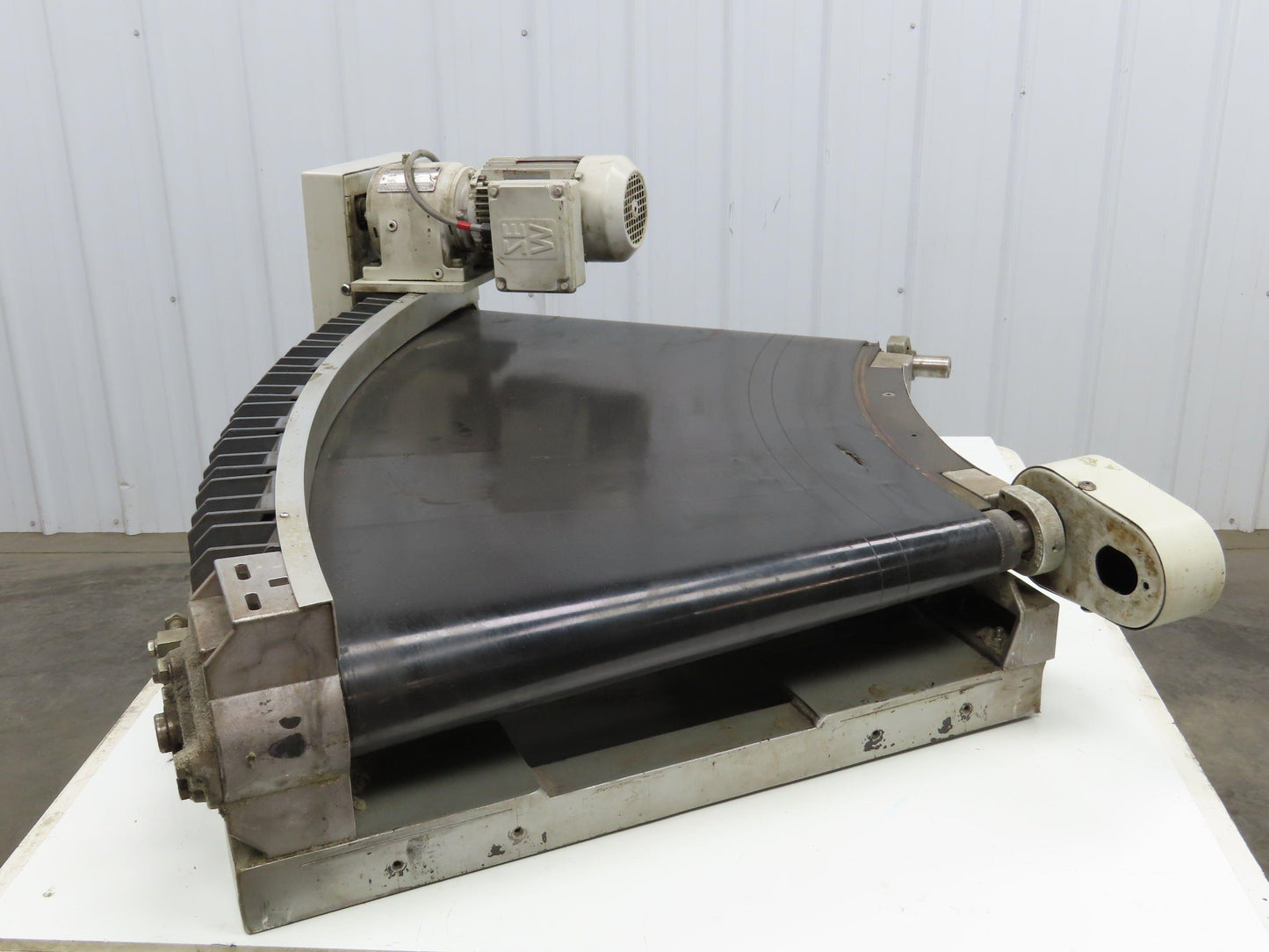 Transnorm TS1500/100 24" Belt Conveyor 45° RH Curve 250 FPM 460V Chain Drive