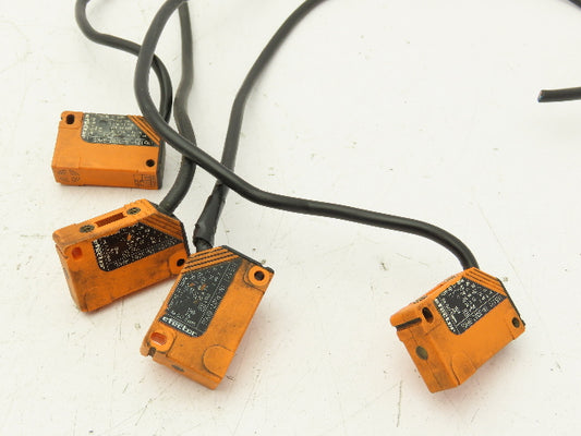IFM Efector IN5121 IN-3002-BPKG Proximity Sensor  Lot of 4
