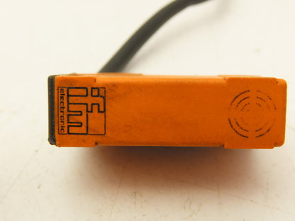 IFM Efector IN5121 IN-3002-BPKG Proximity Sensor  Lot of 4