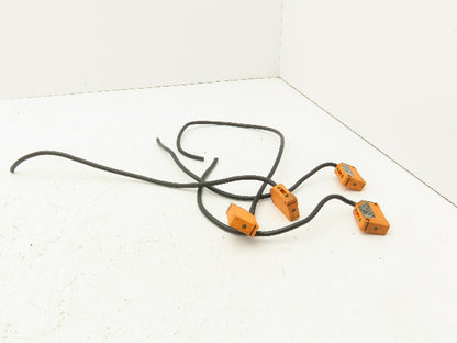 IFM Efector IN5121 IN-3002-BPKG Proximity Sensor  Lot of 4