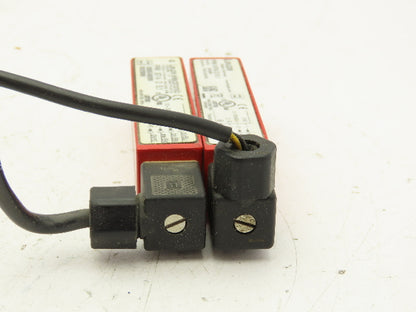 Leuze PRK 97/4 D S.1 Photoelectric Sensor 10-30VDC  Lot of 2