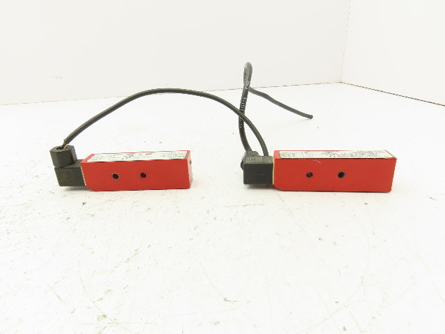 Leuze PRK 97/4 D S.1 Photoelectric Sensor 10-30VDC  Lot of 2