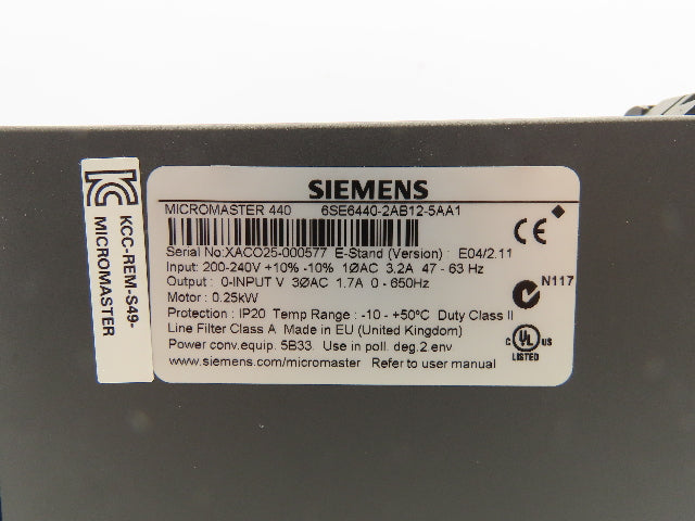 Siemens 6SE6440-2AB12-5AA1 MicroMaster 440 VFD AC Motor Drive 0.25kw 240V 1Ph In
