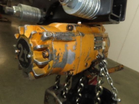 Ingersoll Rand HL200QK 2 Ton 4000Lb Pneumatic Air Hoist 11' 8"Lift Power Trolley