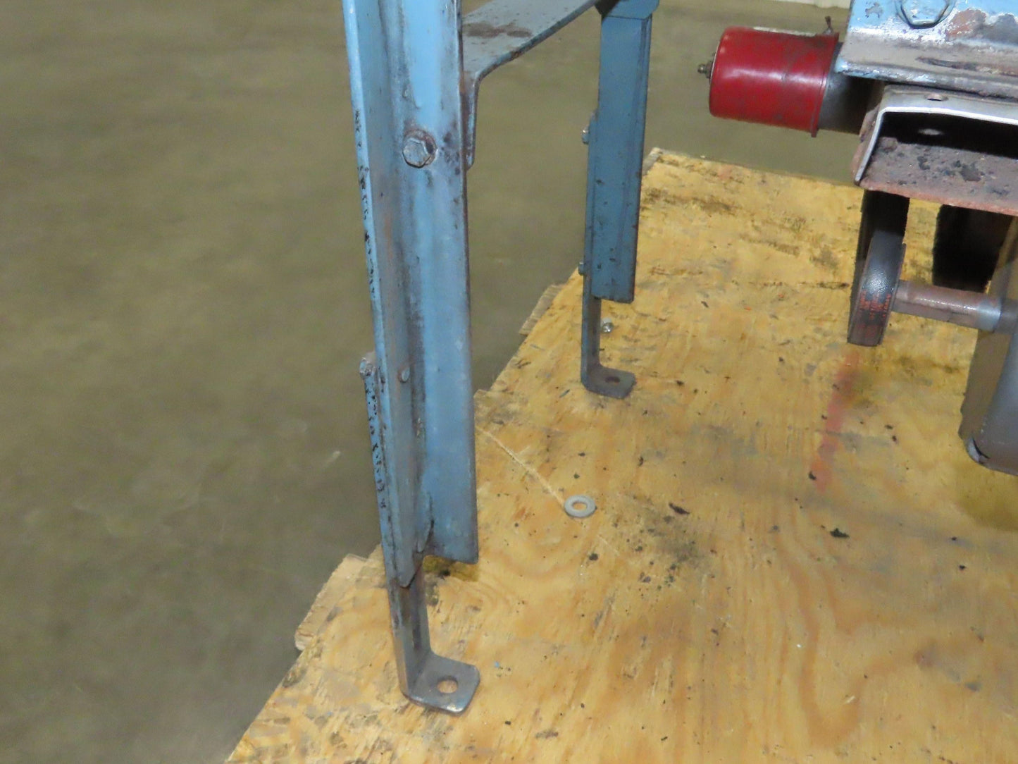 13"x 41" Belt Conveyor 8" Grip Top Belt 115/230V 1PH Chain Drive 50fpm Adj Ht