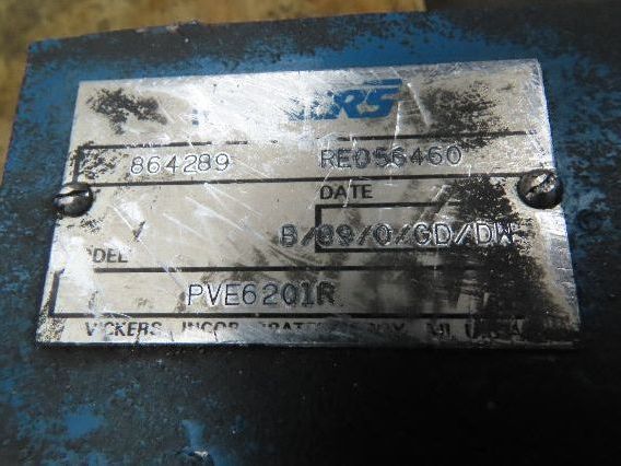 Vickers PVE62Q1R/35V30A Hydraulic 2 Pump Unit 30/40 GPM 2500 PSI 50Hp 230/460V
