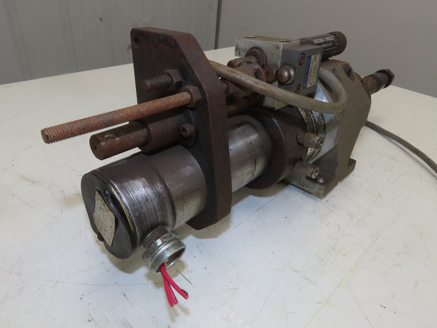 Drillunit DUSDS 810STP Drill Unit 3.93" Stroke 800 RPM w/Adj Hydro Checker