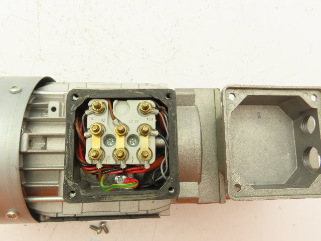 Lenze MDEMAXX Gear Motor 52RPM Output 39Nm 0.22 kW 277/480v 3PH Inline