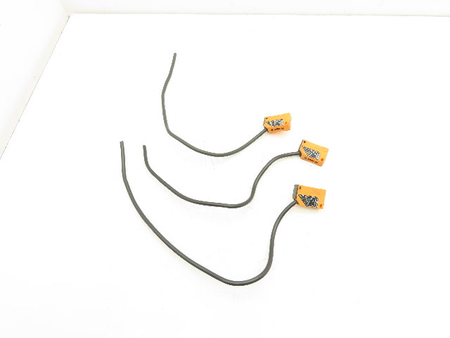 IFM Efector IN5129 IN-3004-BPKG Proximity Sensor  Lot of 3