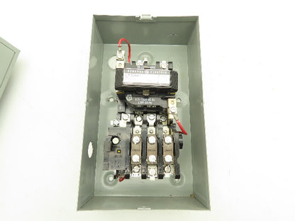 GE CR306A1 Magnetic Motor Starter 600V NEMA 00 Enclosure 3 Pole 9 Amp 120V Coil