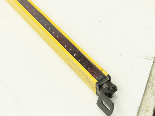 STI MC4248XE Microsafe MC4200 Safety Light Curtain Transmitter 1219mm 48"L