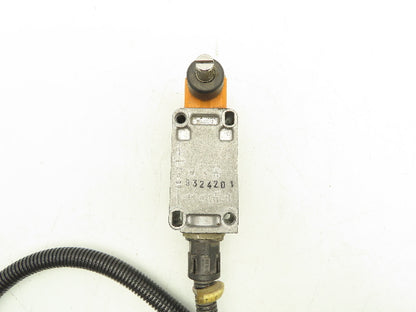 Siemens 3SE3 120-1G-Z Position Limit Switch Roller Lever 230V 6A Lot Of 4