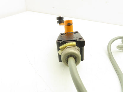 Siemens 3SE3 120-1GW-Z Position Limit Switch Roller Lever 230V 6A