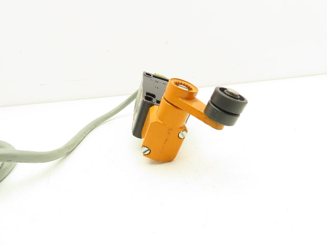 Siemens 3SE3 120-1GW-Z Position Limit Switch Roller Lever 230V 6A