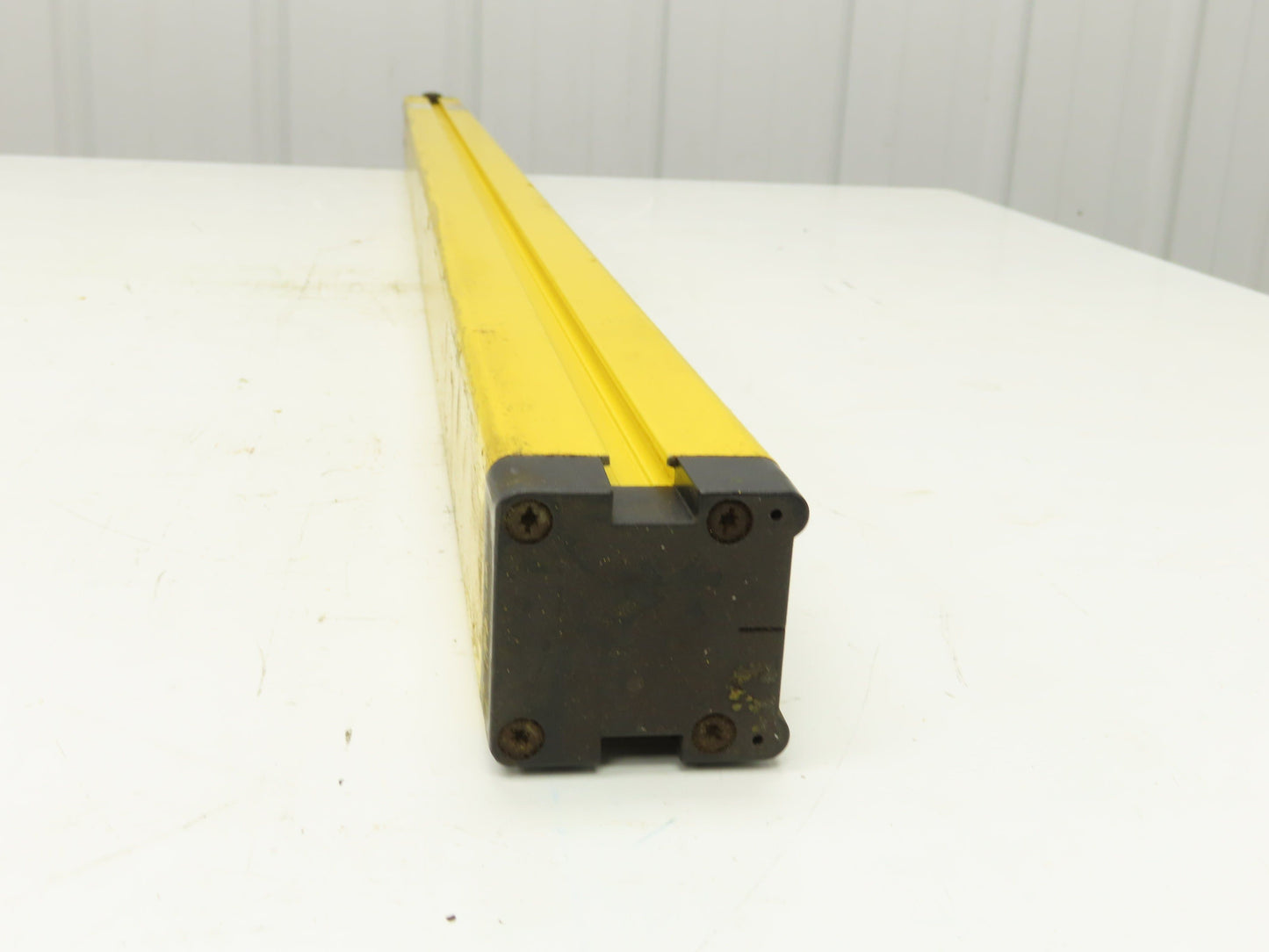 Sick 30-MGS Safety Light Curtain Sender Transmitter 1200mm x 18m MGSS120-12