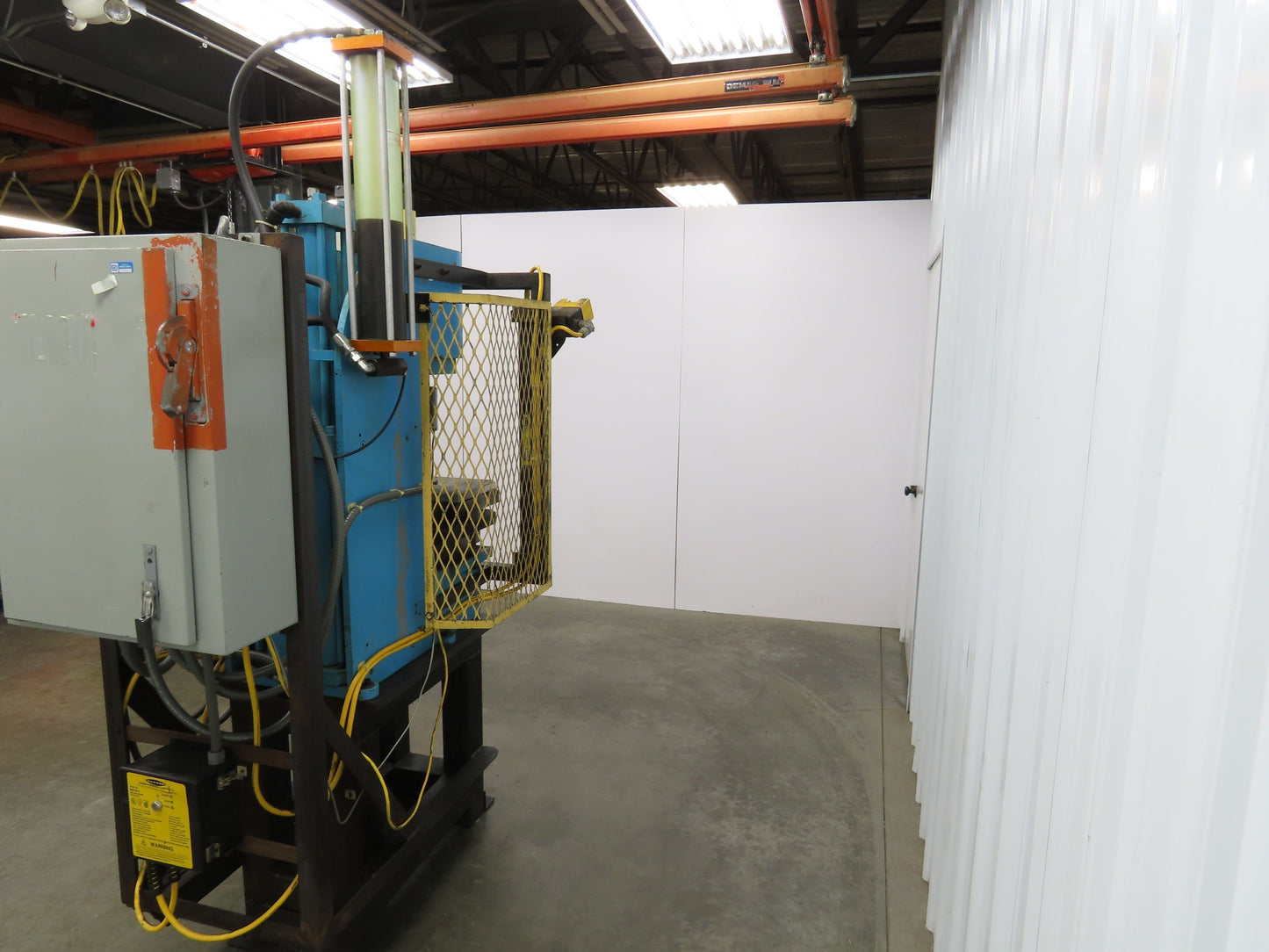 Air Hydraulics C-500A Hydraulic Punch Press 15 Ton 6" Stroke 8.25" D Pneumatic