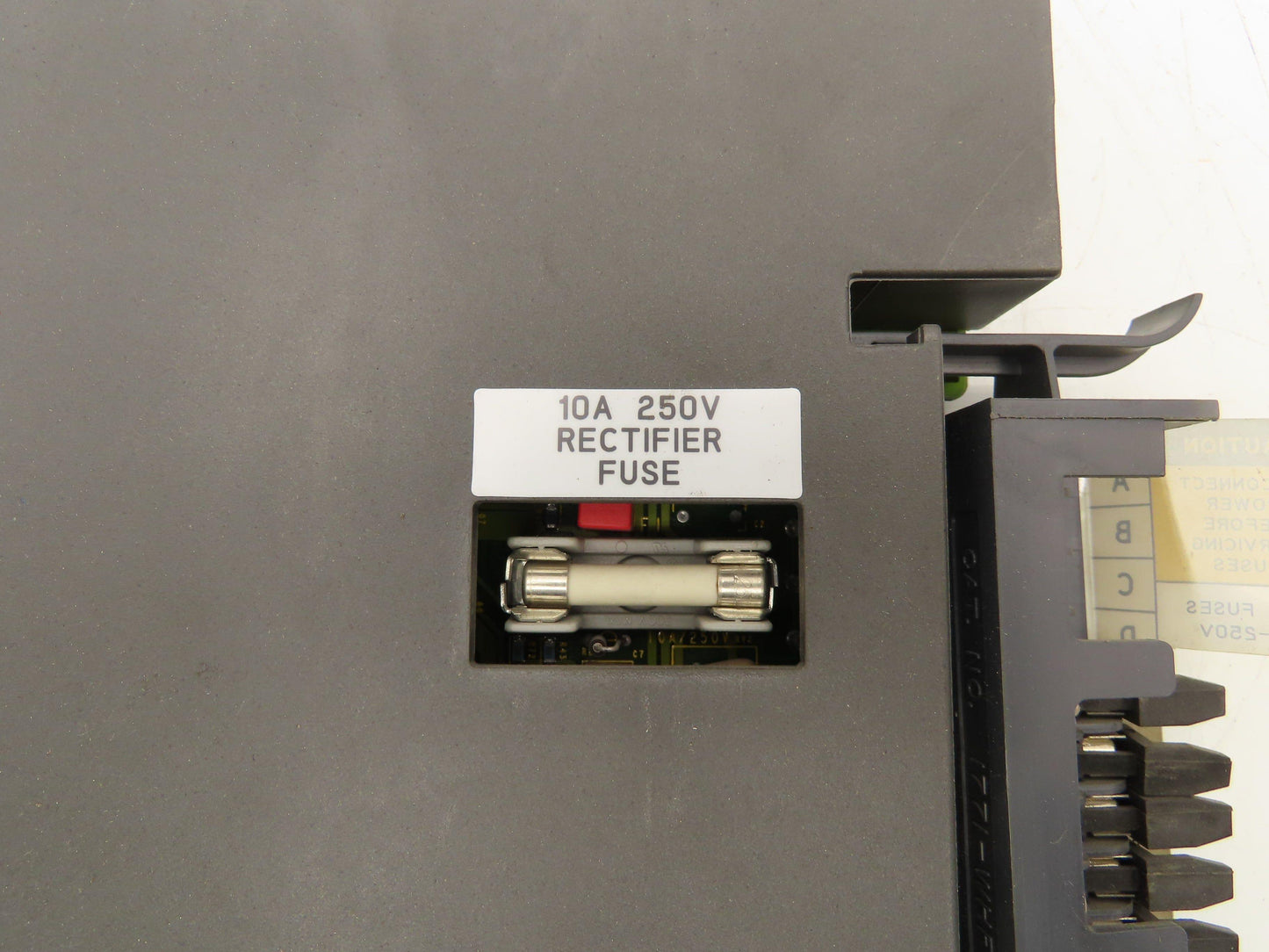 Allen Bradley 1771-OAD/B 12 to 120V AC Output Module Lot of 4