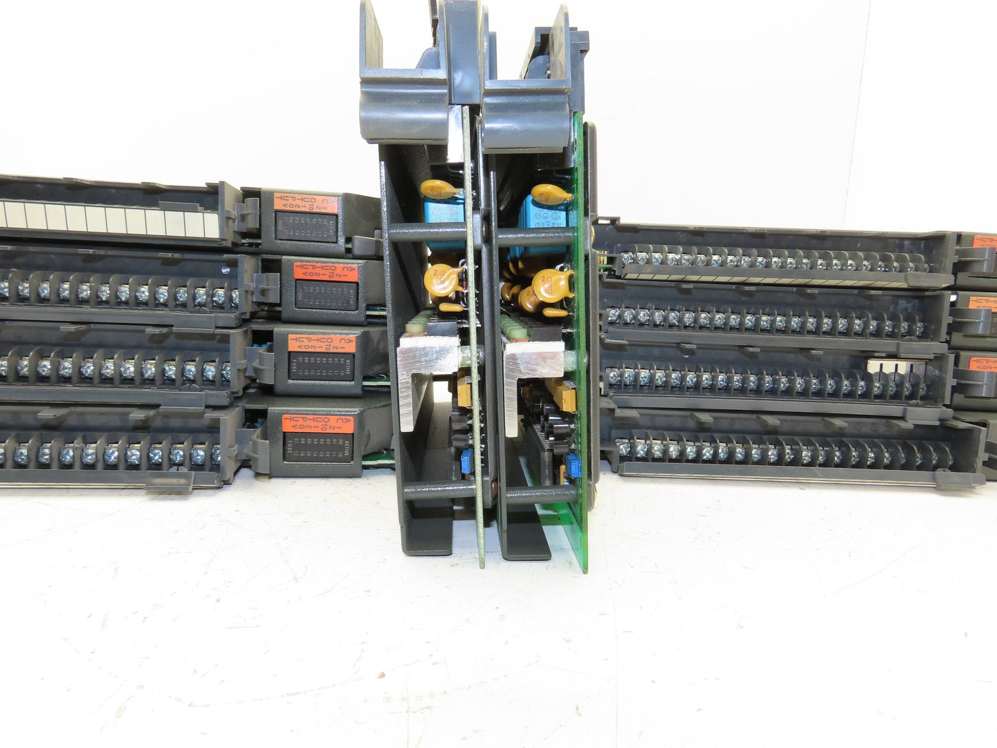 Allen Bradley 1771-OAD 12 to 120V AC Output Module Lot of 10