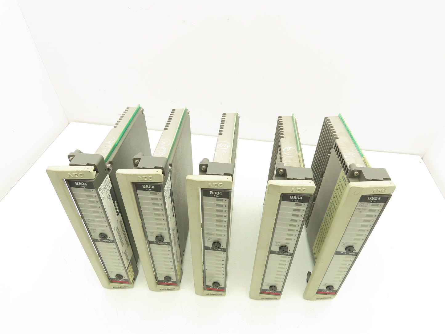 Modicon AEG AS-B804-116 Output Module 115VAC 16 Point Lot Of 5