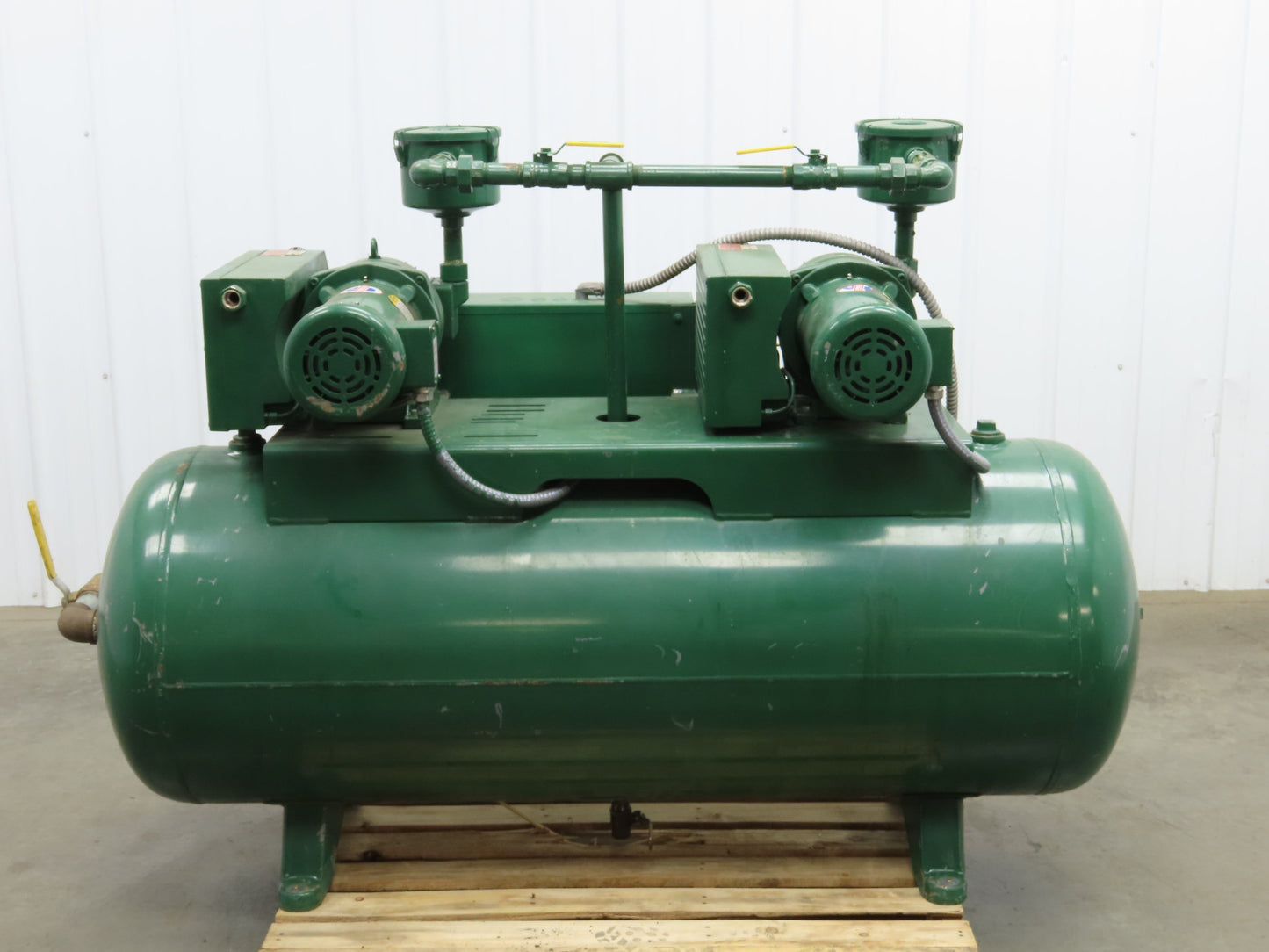 Rietschle Dual Vacuum Pump 3Hp 230/460V 3Ph Baldor Motor 140Gal Tank -25inHG