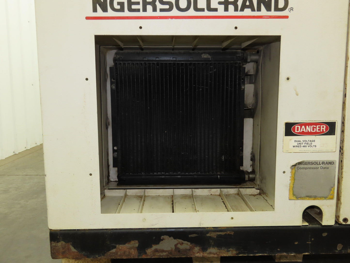 Ingersoll Rand SSR-EP25U Rotary Screw Air Compressor 92 CFM 125PSI 25HP 460V 3Ph