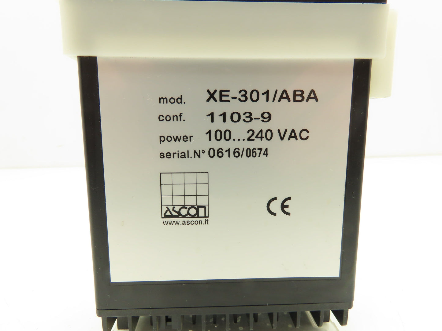 Ascon XE-301/ABA Temperature Controller