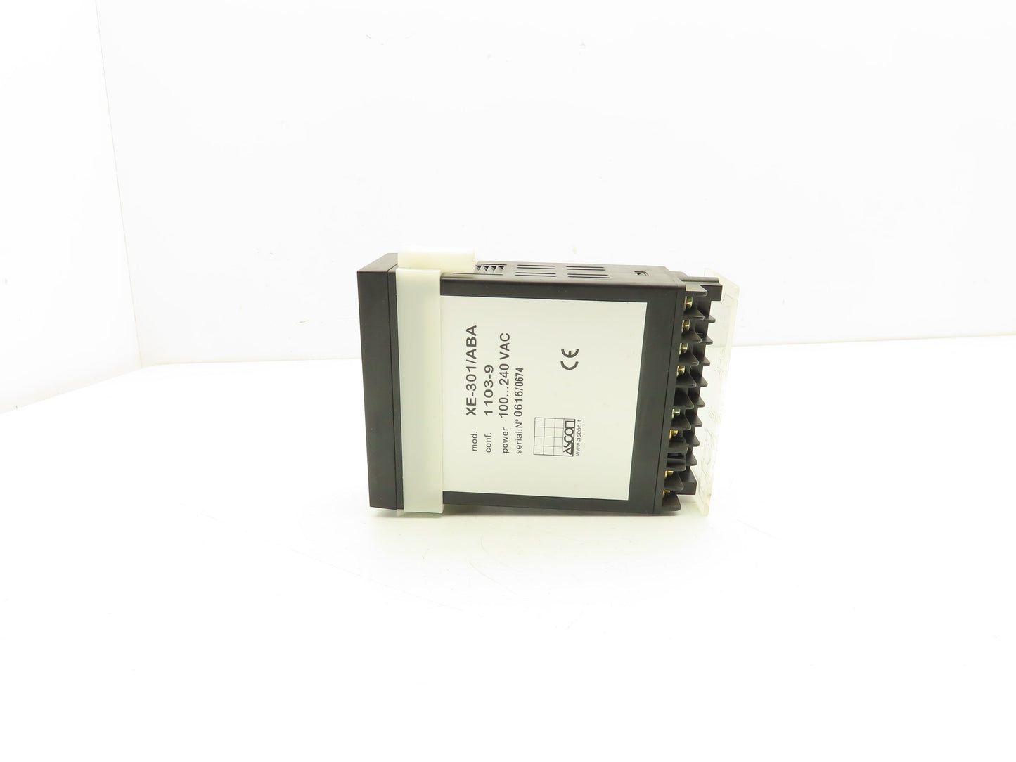 Ascon XE-301/ABA Temperature Controller