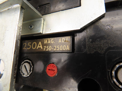 General Electric Circuit Breaker 250A 3 Pole 600V w/ Disconnect Handle