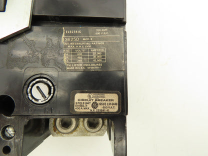 General Electric Circuit Breaker 250A 3 Pole 600V w/ Disconnect Handle