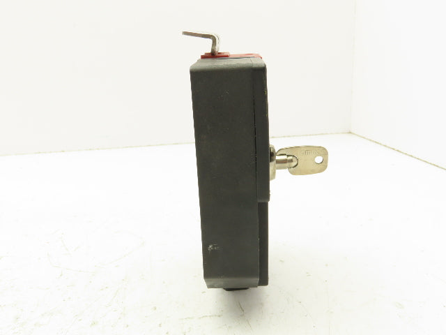 Omron D4JL-3NFA-C7-01 Guard Lock Safety-Door Switch Interlock Solenoid Release